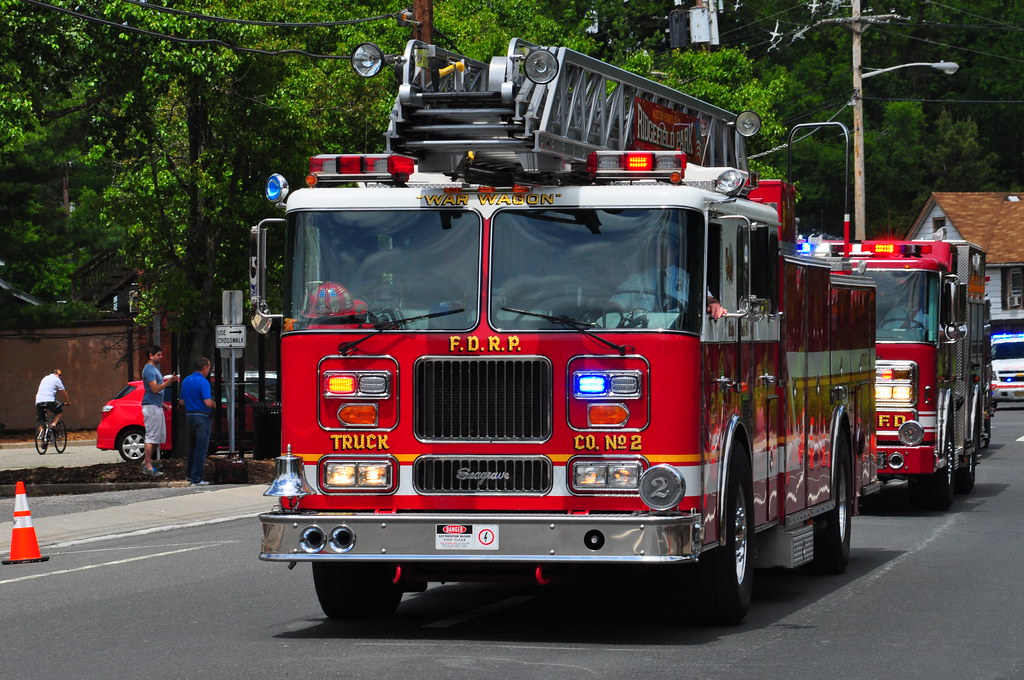 Ridgefield Park Fire Department Truck 2 1996 Seagrave rear… Flickr