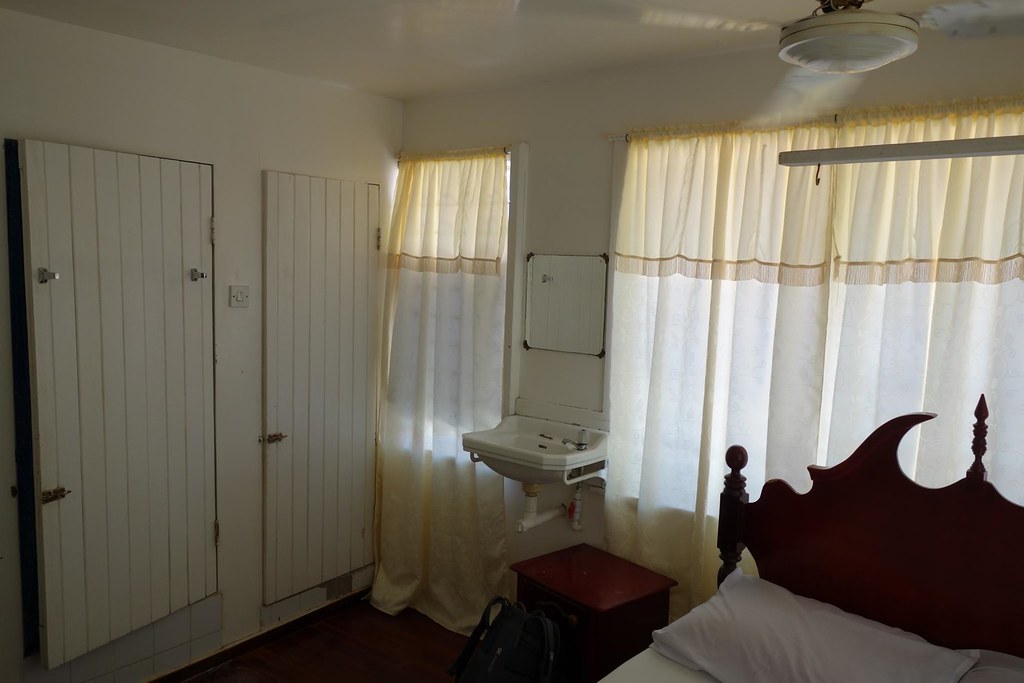 Hotel Deluxe Guest House, New Amsterdam Guyana Hotel Delux… Flickr