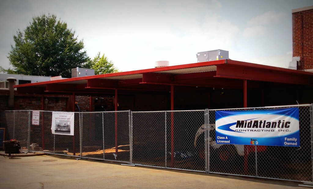 Dogwood gets elevated (05) Second floor steel in place. Th… Flickr