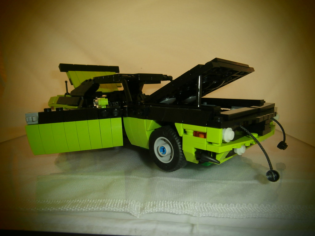 LEGO 1970 Plymouth AAR Cuda All open The Plymouth All Amer… Flickr