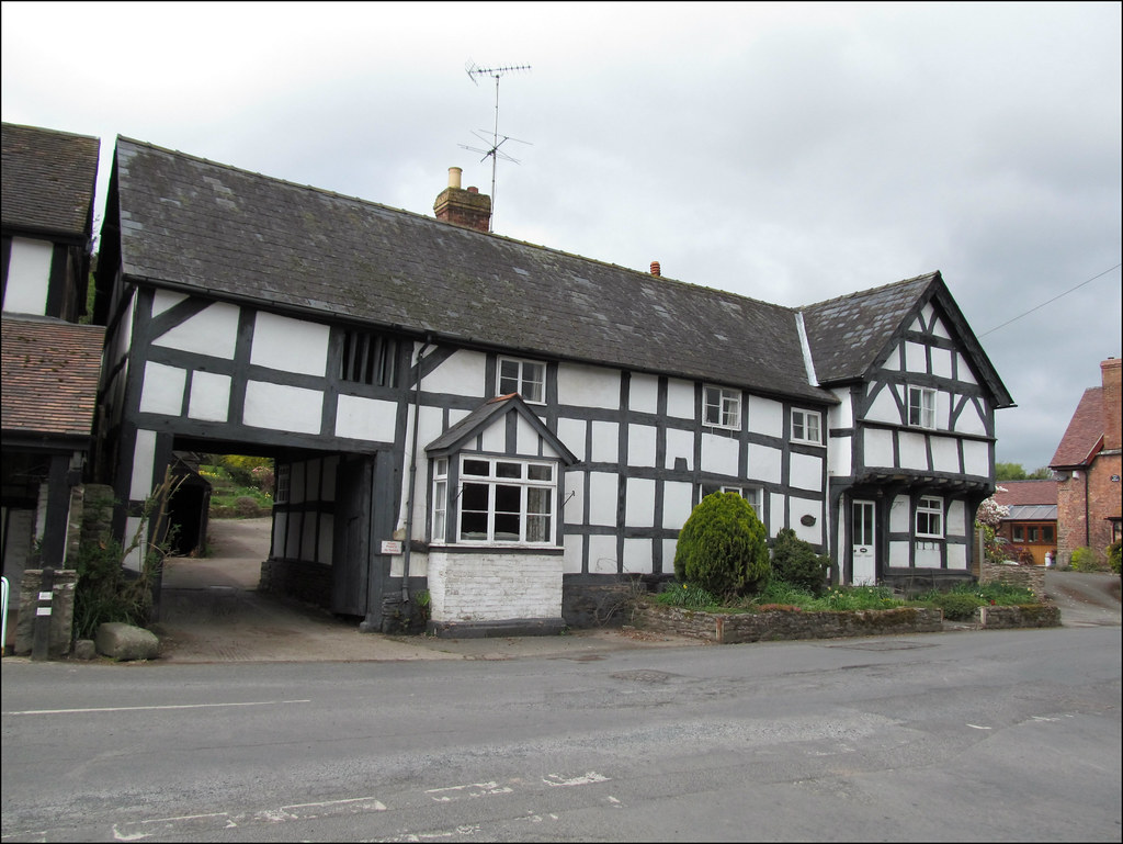 Weobley, Herefordshire Marlbrook House. The large jettied … Flickr