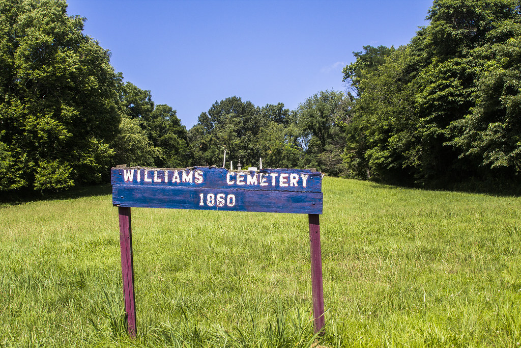 Williams Cemetery SR67/US231 Bill Flickr
