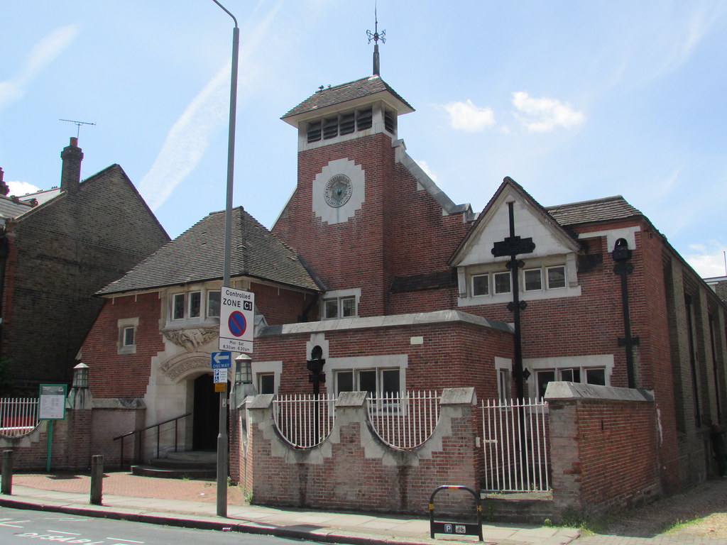 Battersea Reference Library Altenburg Gardens, Battersea. … Flickr