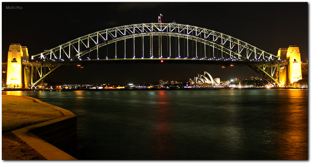 Golden Coat Hanger The Sydney Harbour Bridge, well bathed … Flickr