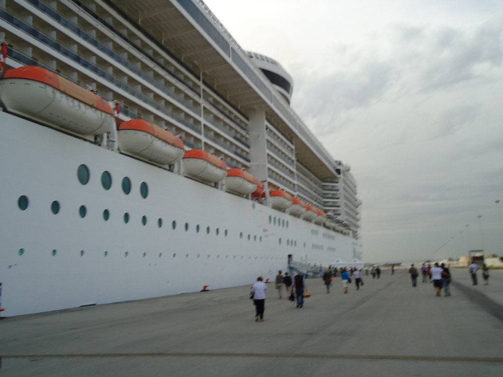 MSC Splendida Cruise Nov 2014 Tunis LA GOULETTE. The MSC… Flickr