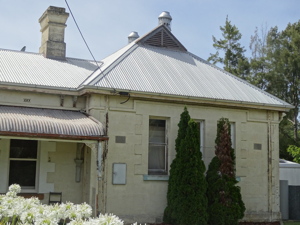 Kalangadoo. The old school opened in 1892. Now a residence… Flickr