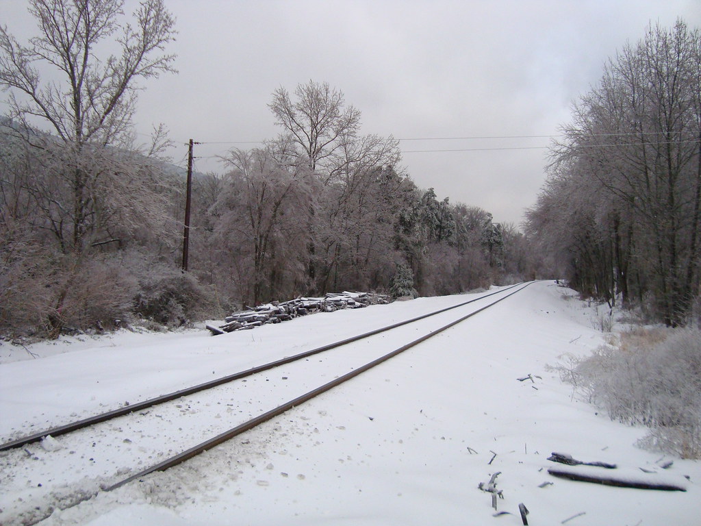 KCS mainline at Howard, Arkansas, 7 December, 2013. Flickr