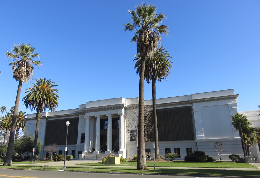 Solano County Hall of Justice (Fairfield, California) Flickr