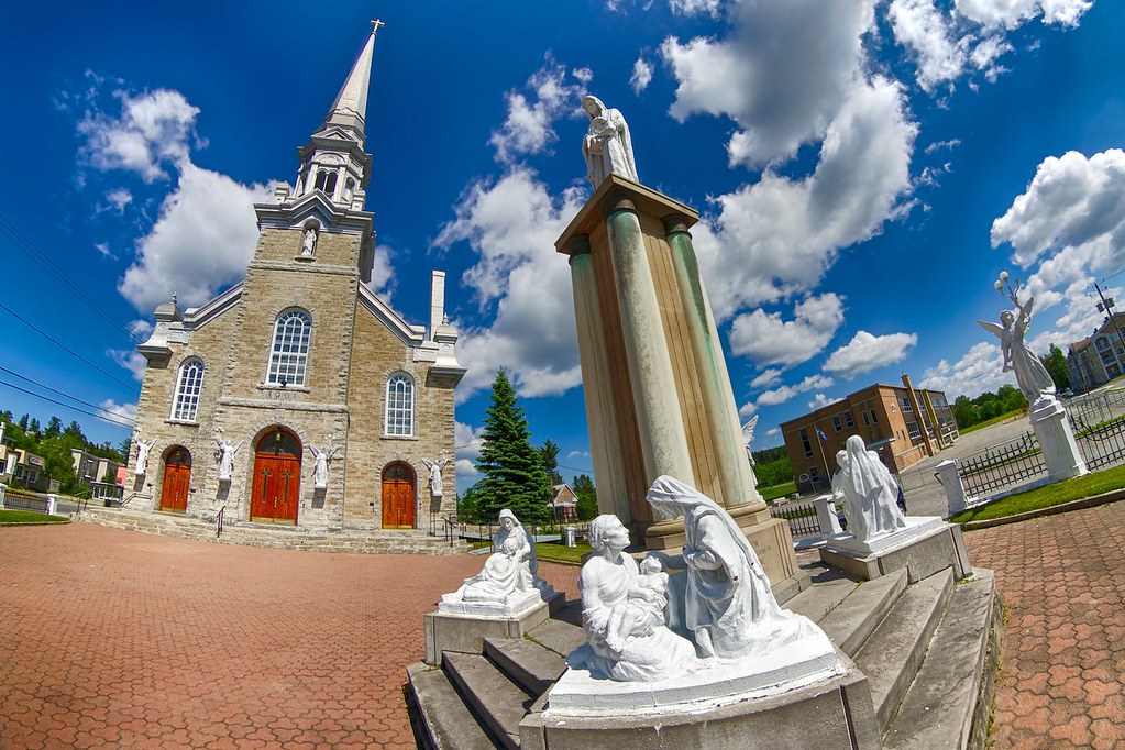 Église SainteAnne de ChicoutimiNord Normand Gaudreault Flickr