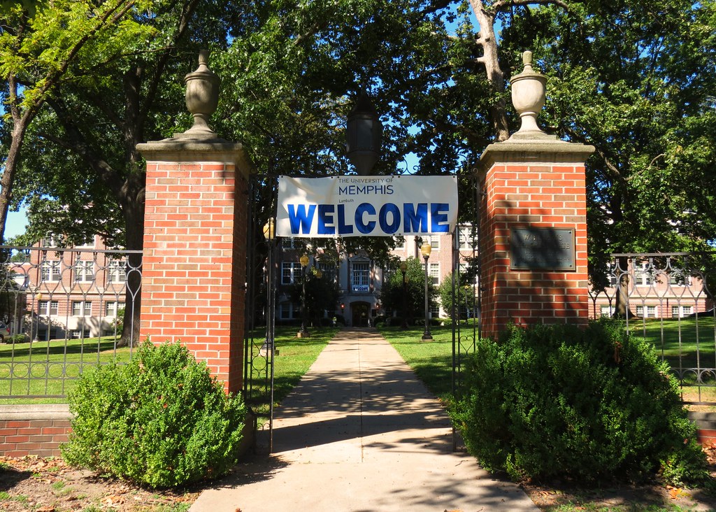 University of Memphis Lambuth Campus Jackson, Tennessee Brandon