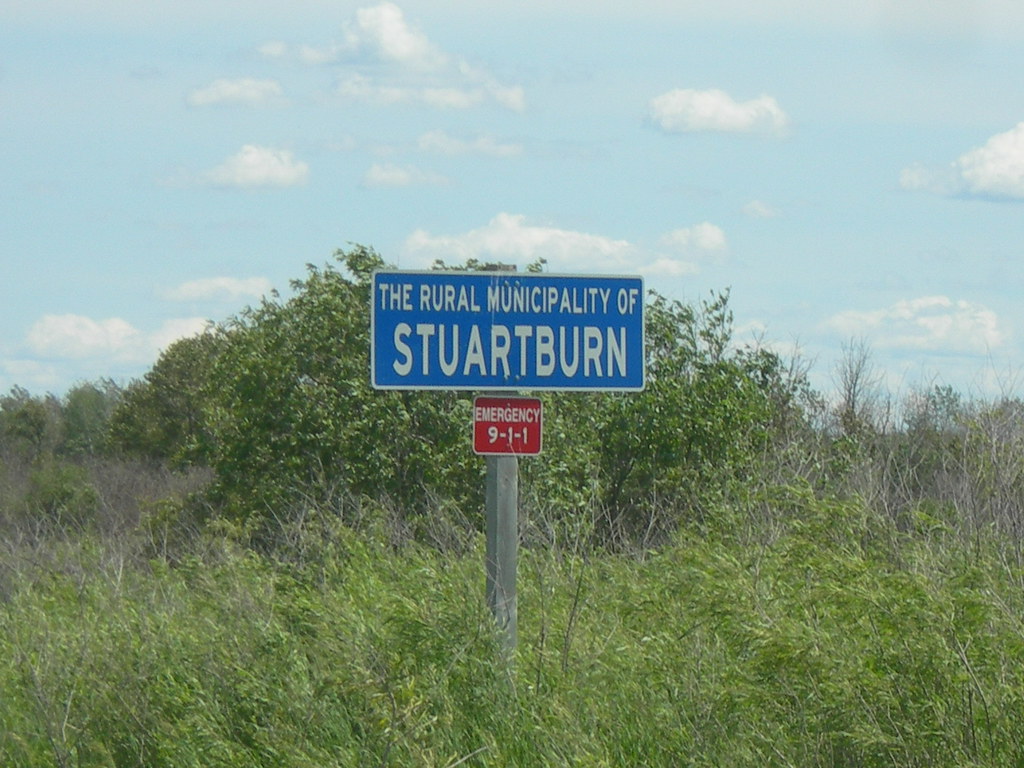 RM of Stuartburn Line MB 309, a dirt road, between Gardent… Flickr