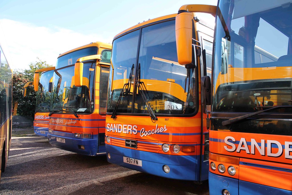 Sanders Coaches 537FN Holt 080913 1 Adrian's Transport Photos Flickr