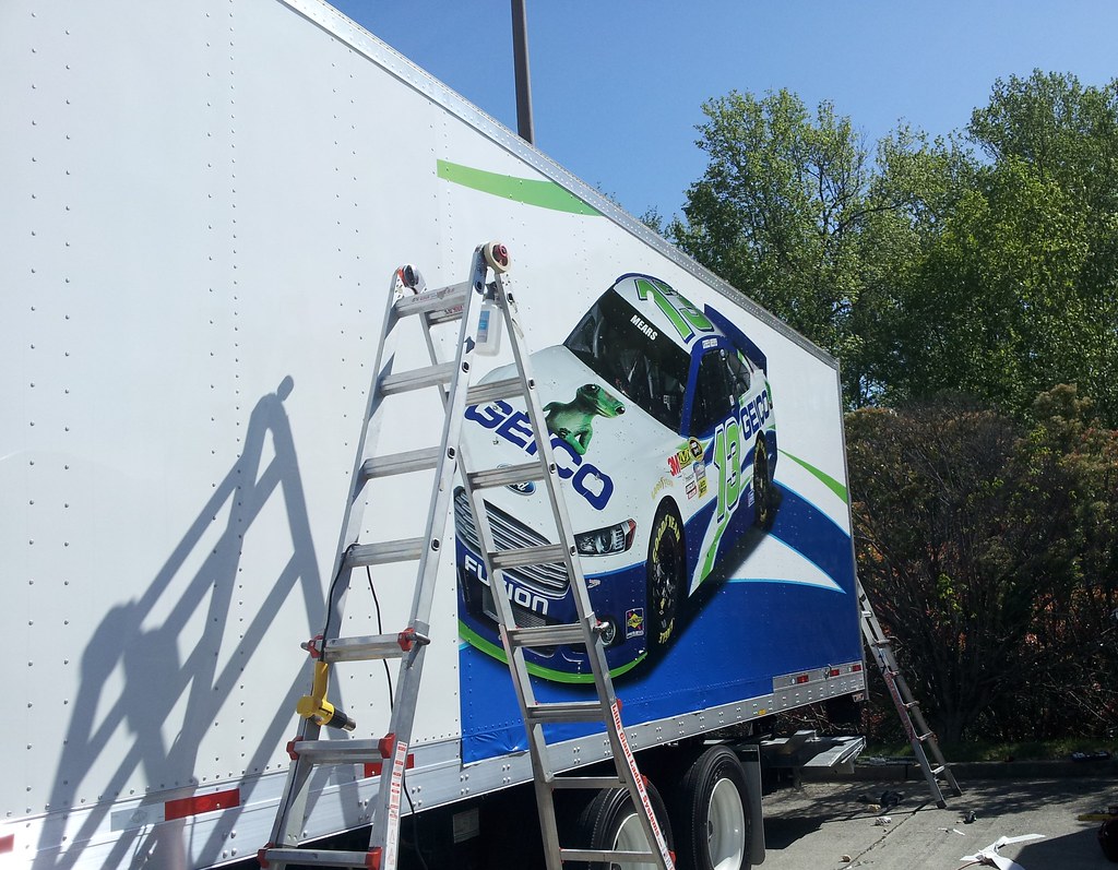 GEICO Racing truck wrap visit or Flickr