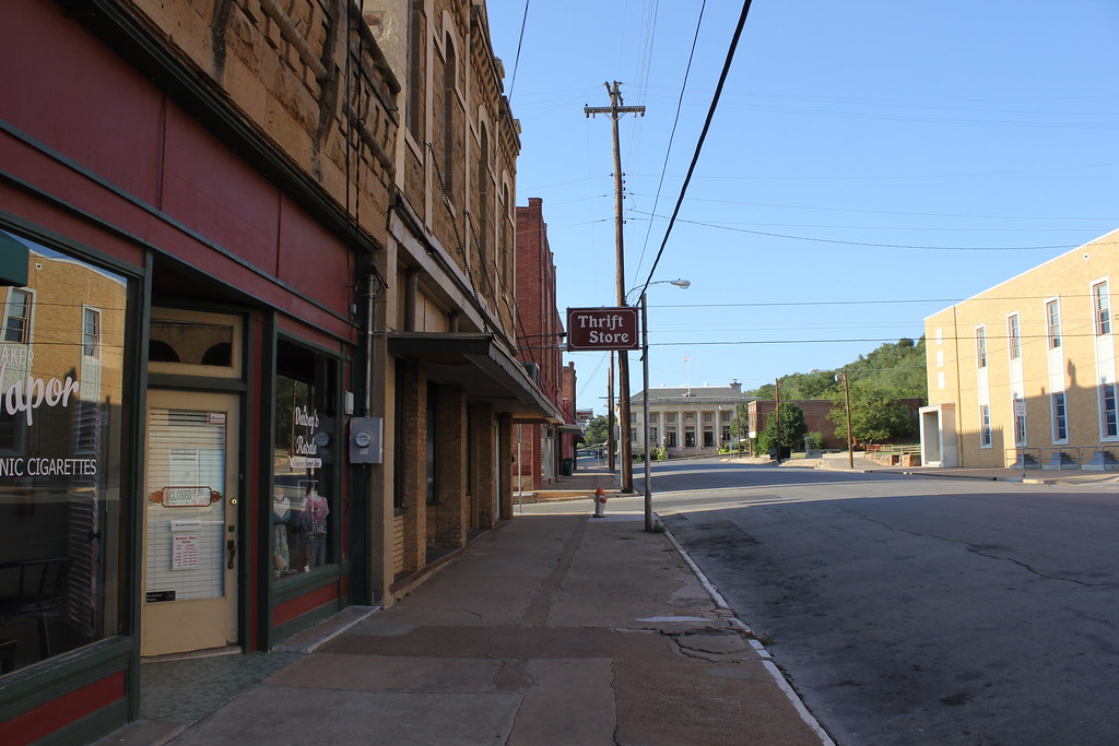 Thrift Store, Mineral Wells, Texas Nicolas Henderson Flickr