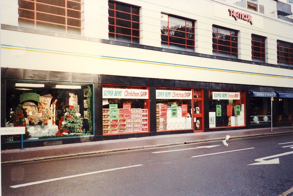 THE QUADRANT CENTRE. ST PETERS RD. BOURNEMOUTH. DORSET. 19… Flickr