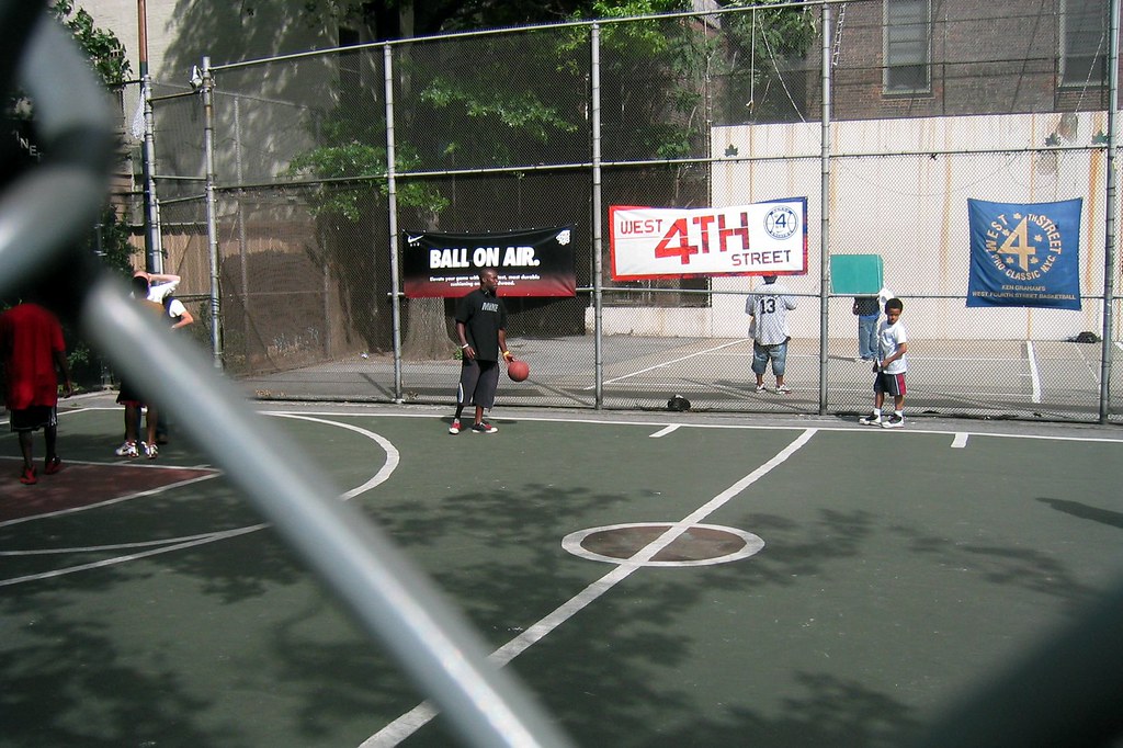 NYC Greenwich Village West 4th Street Courts The West 4… Flickr