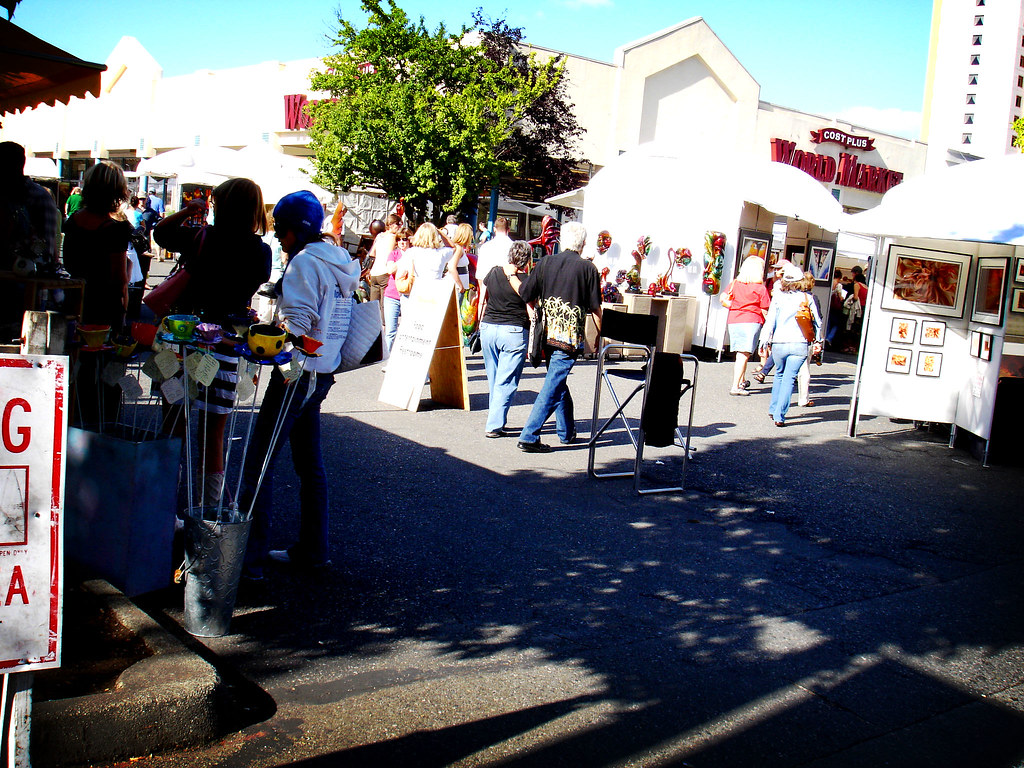 Bellevue Arts & Crafts Fair Always a great place to go and… Flickr