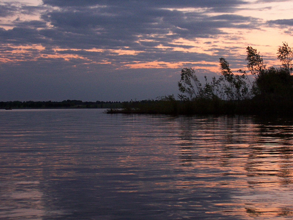 Branched Oak Sunset Branched Oak Lake. Near Lincoln, NE. B Smith