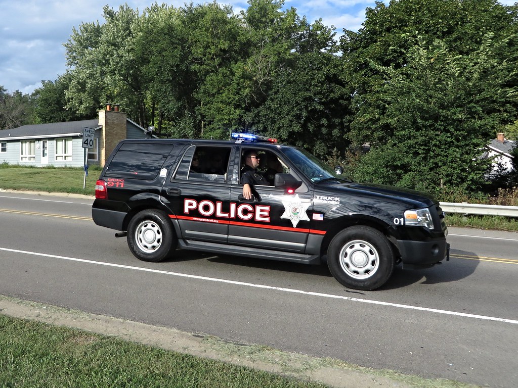 IL Oswego Police Truck Enforcement 01 Inventorchris Flickr