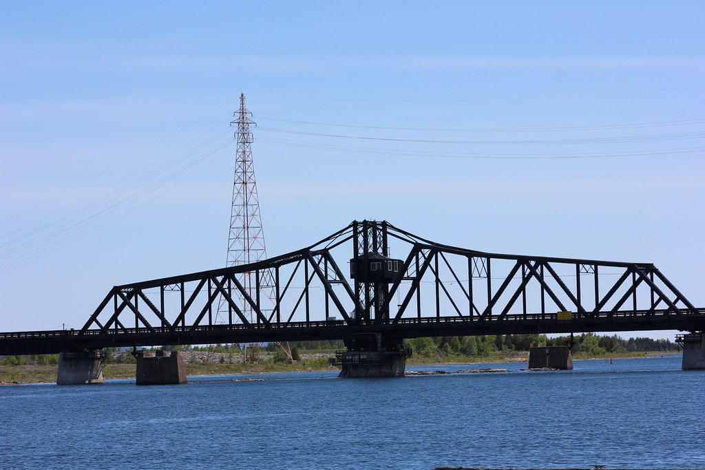Swing Bridge, Little Current, Manitoulin Island Swing Brid… Flickr