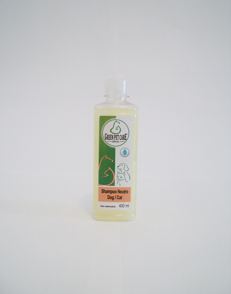 SHAMPOO NEUTRO DOG CAT 400ML FRENTE Cobasi O shopping do seu animal