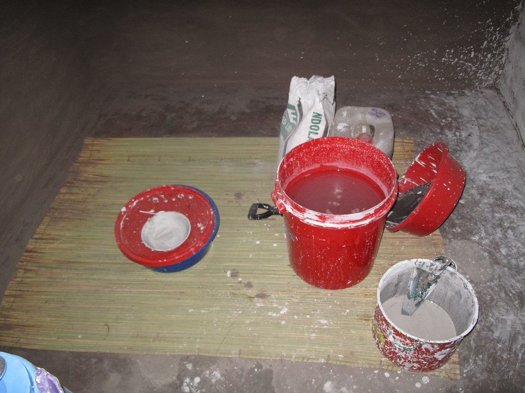 Liming! Using Hydrated Lime, to make a whitewash to bright… Flickr