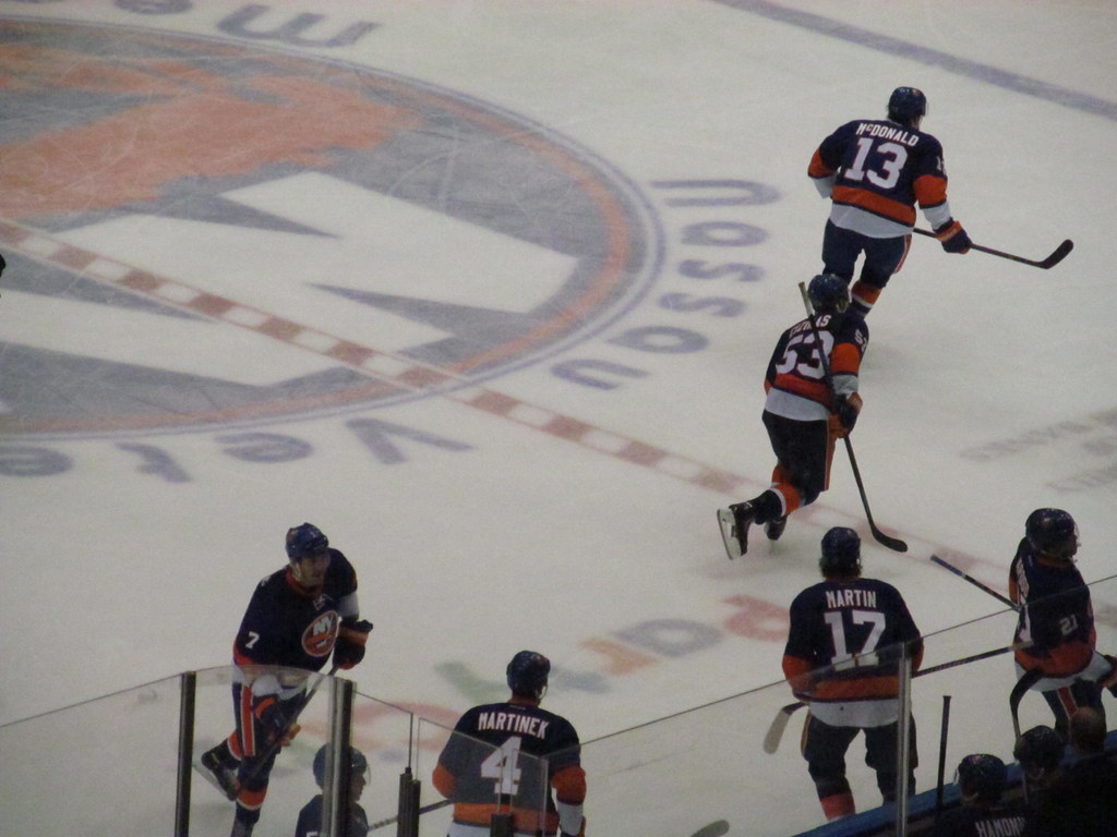 Detroit Red Wings vs. New York Islanders November 29, 20… Flickr