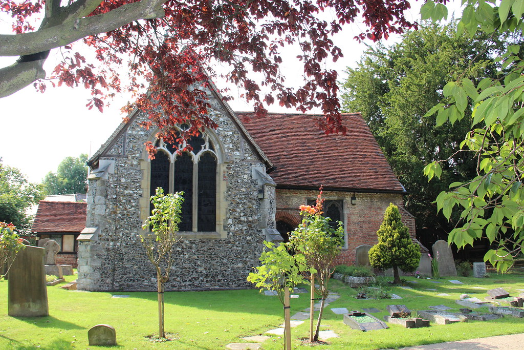 St. Giles' Church, Ickenham (3) Peter Dean Flickr