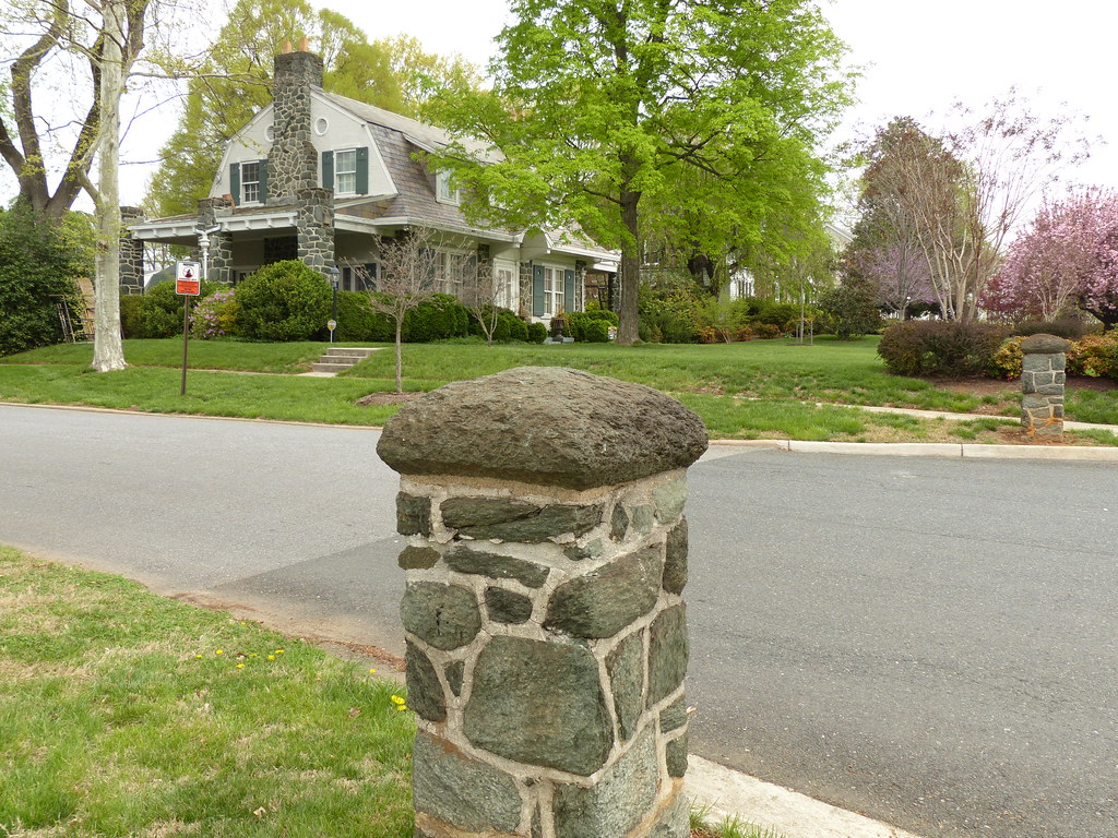 greenstone posts along Fort Avenue Frederick W. McWane hou… Flickr