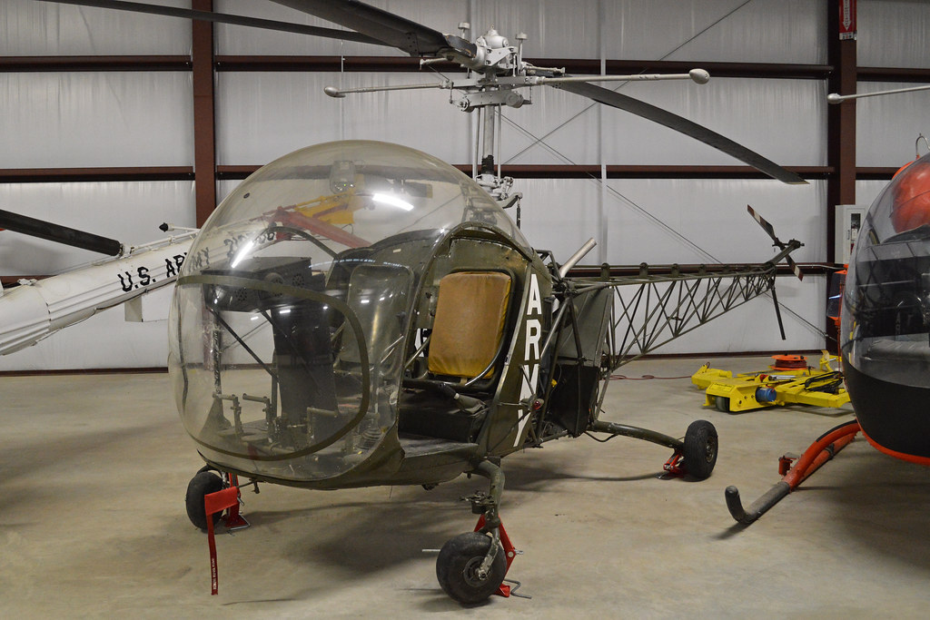 Bell H13B Sioux [48827] Initial production Army variant … Flickr(05)