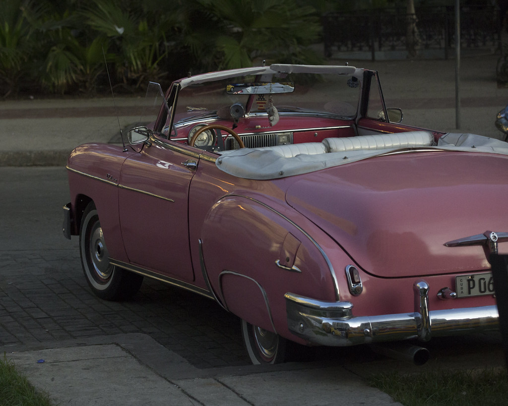 Cuba vehicles PM0A3207 Lip Kee Flickr