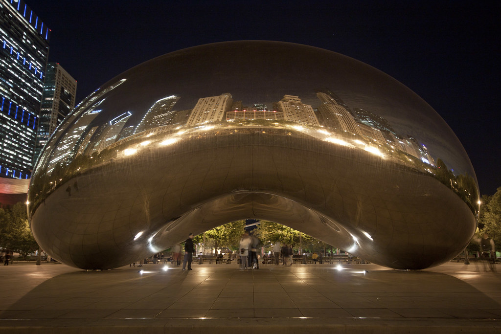 chicago bean at night Cloud Gate, a public sculpture by In… Flickr