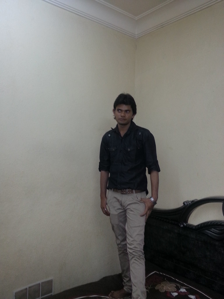 javedhpl mj noor javed bhajanpura new delhi boy charthawal… Flickr