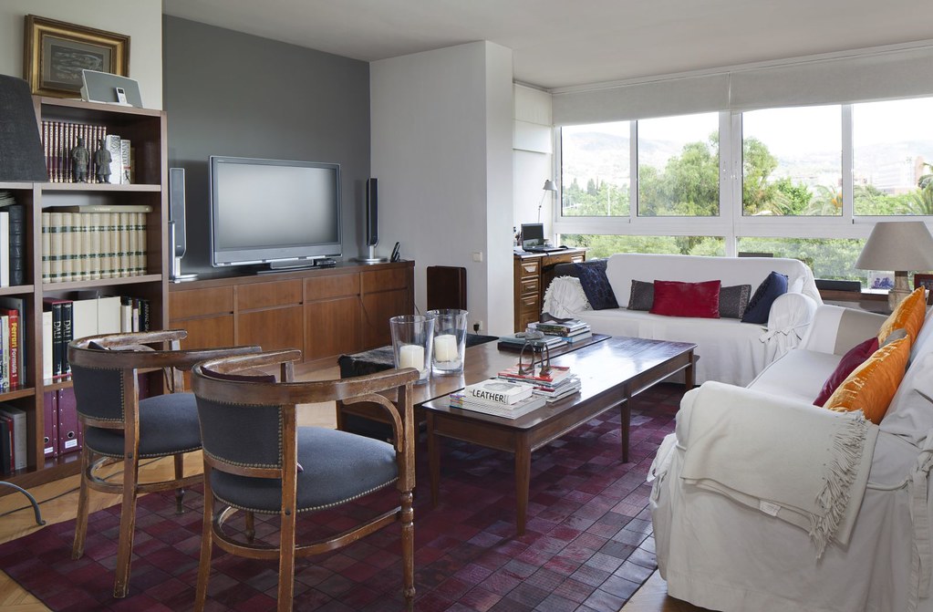 Bright and spacious 4bedroom apartment with terrace for sale in