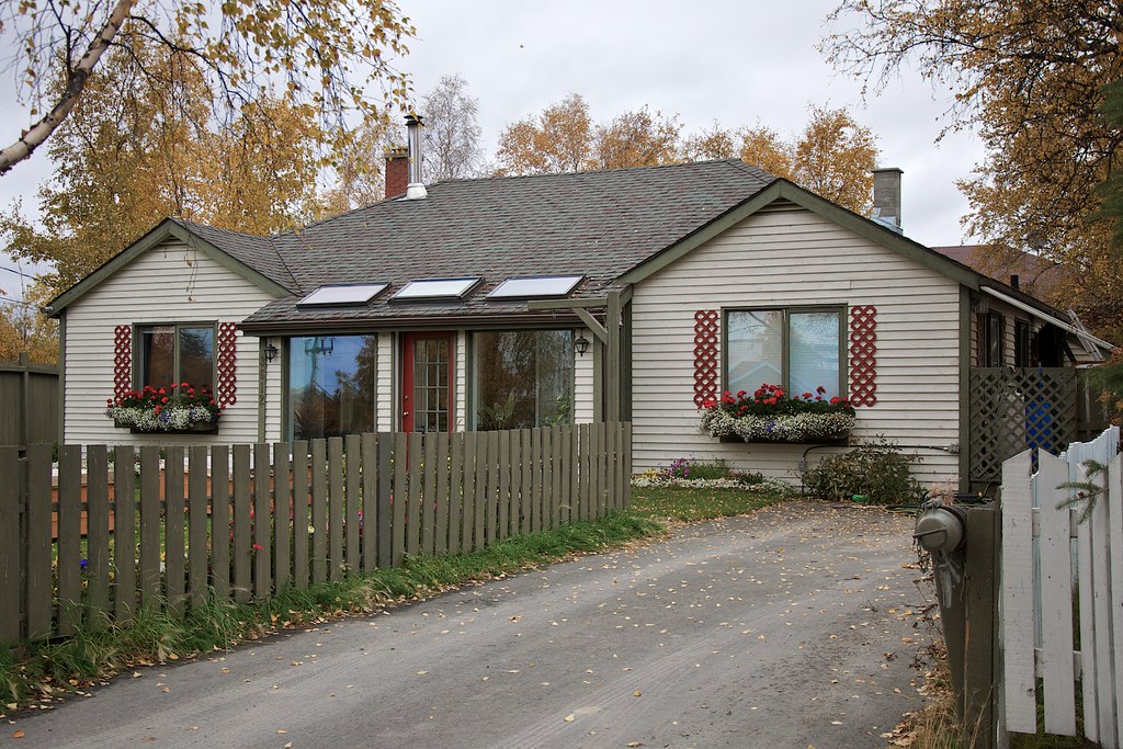 Quiet Houses II Home, Yellowknife, NWT 2013 4oClock Flickr