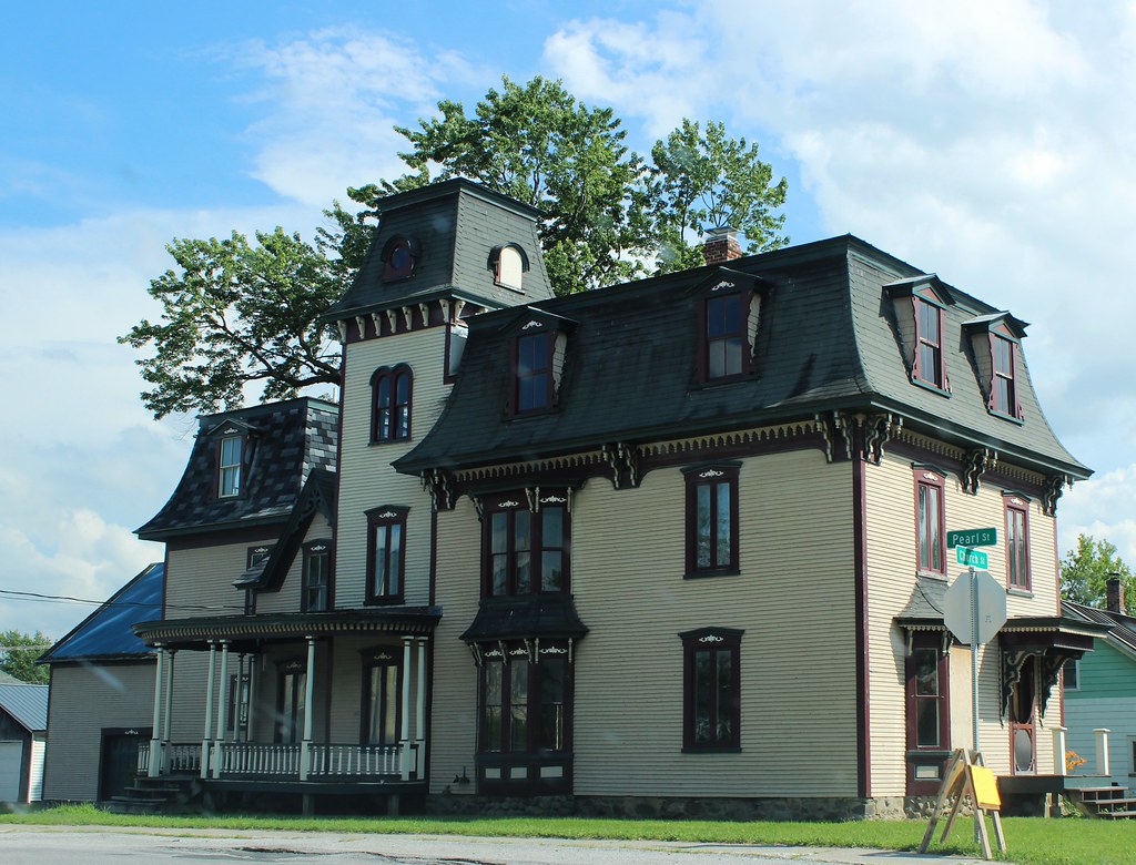 Interesting house Interesting house Enosburg Falls, VT Dominic