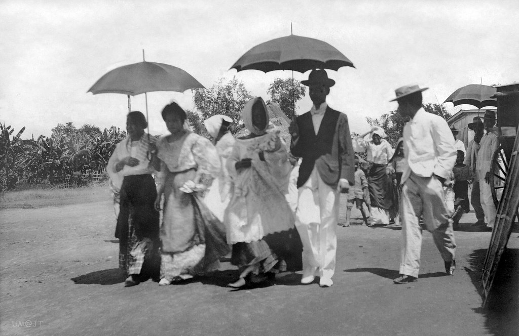 On the way to a Filipino christening, Philippines 1900190… Flickr