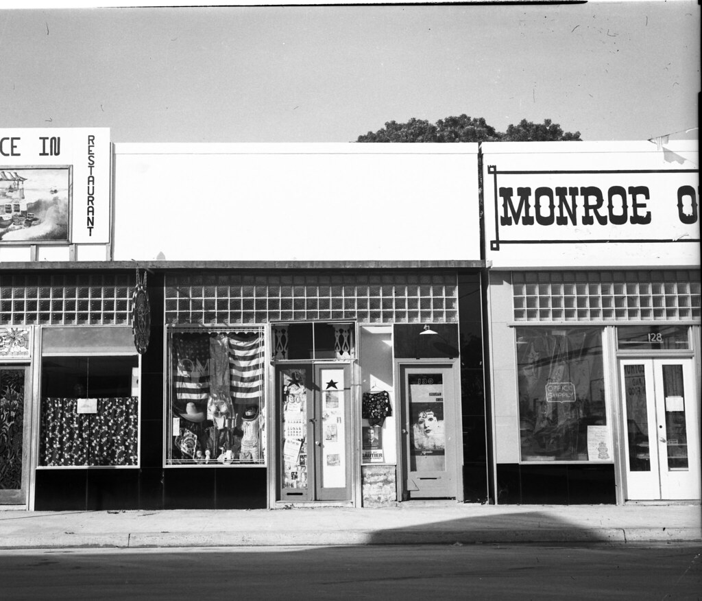 MM00038035x The building at 130 Duval Street C 1976. Wrigh… Flickr