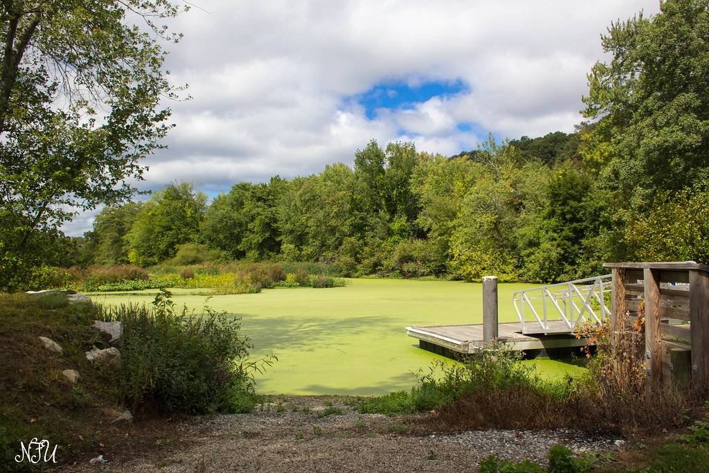 Manville Dam Cumberland RI Neliau Flickr
