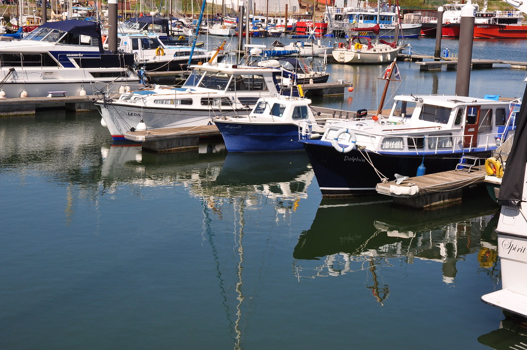 Lowestoft Haven Marina on a sunny day (series of 10 photos… Flickr