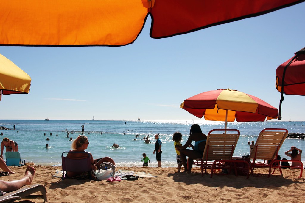 Beach Umbrellas at Waikiki Beach muora Flickr