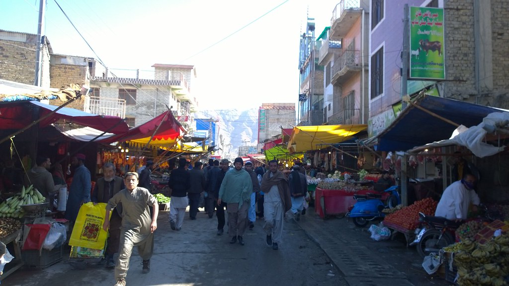 Fruit Market , Quetta Pakistan A busy traditional market o… Flickr