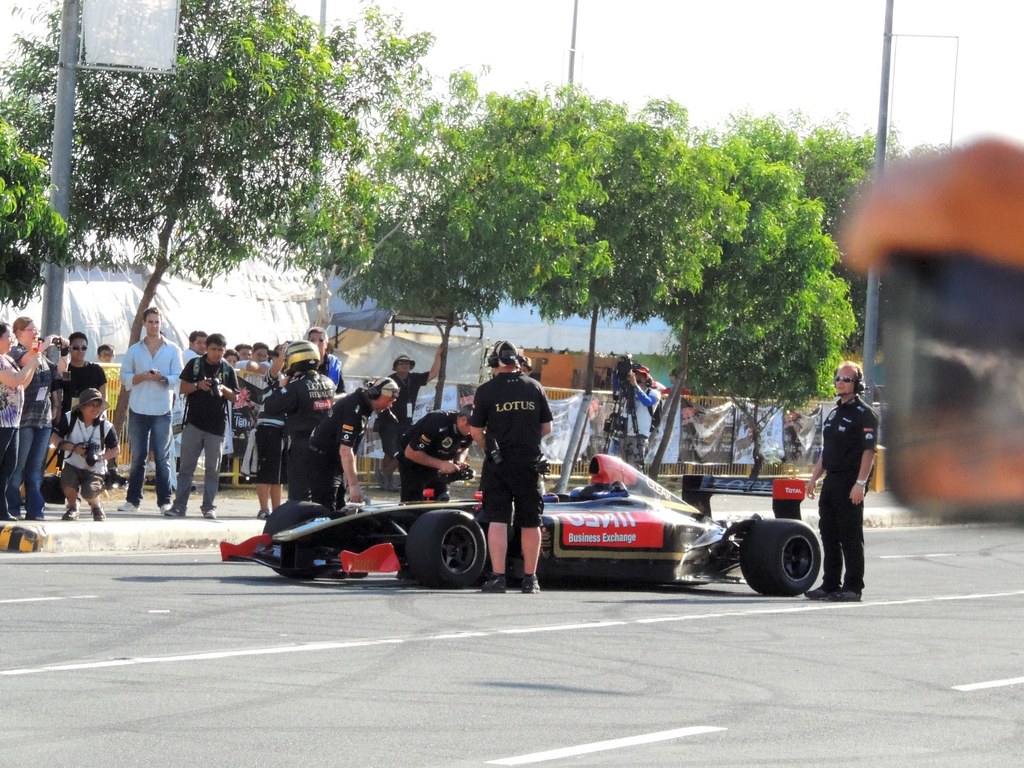 DSCN2579 Robert Reyes Flickr