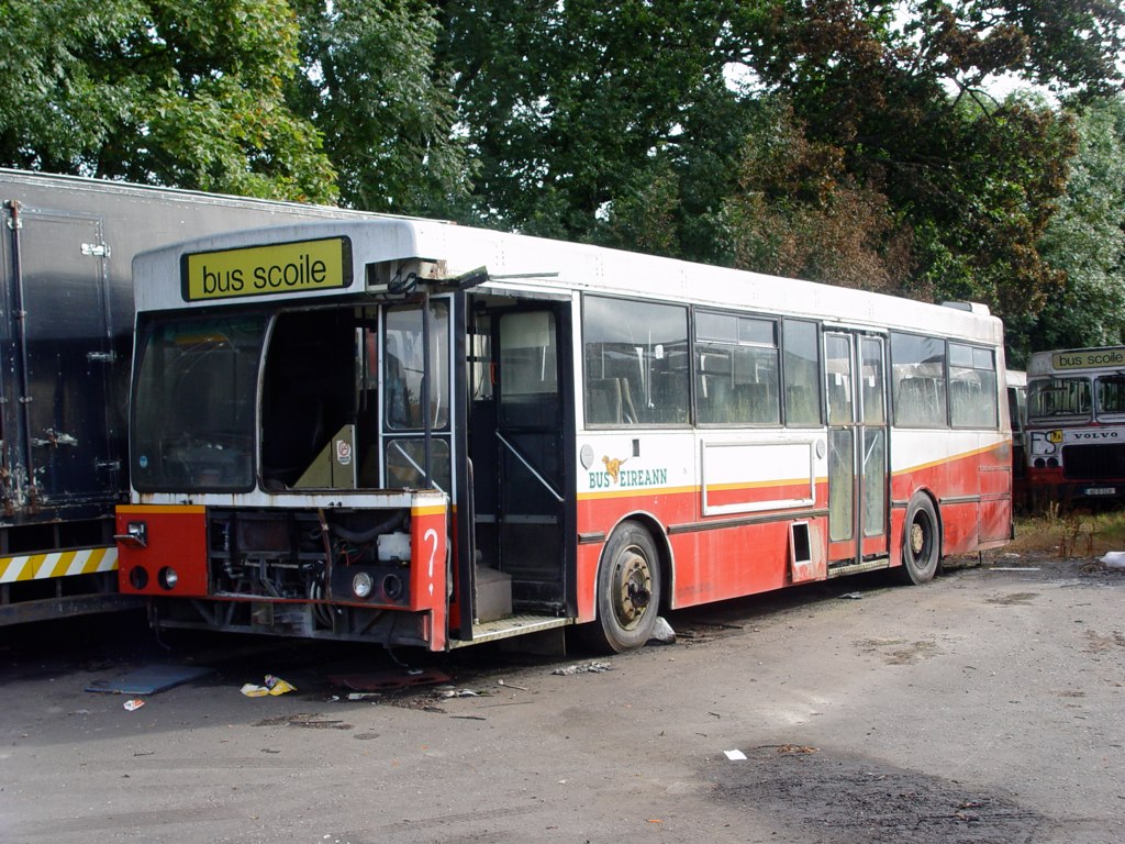BUS EIREANN KR149 (PZV149) LONGFORD 040804 David Beardmore Flickr