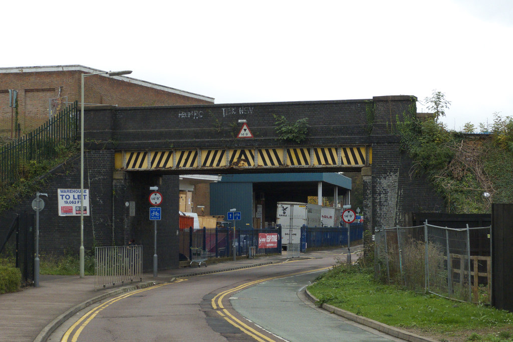 20141024 022 Ascot Road. Croxley Green Branch Bridge Flickr