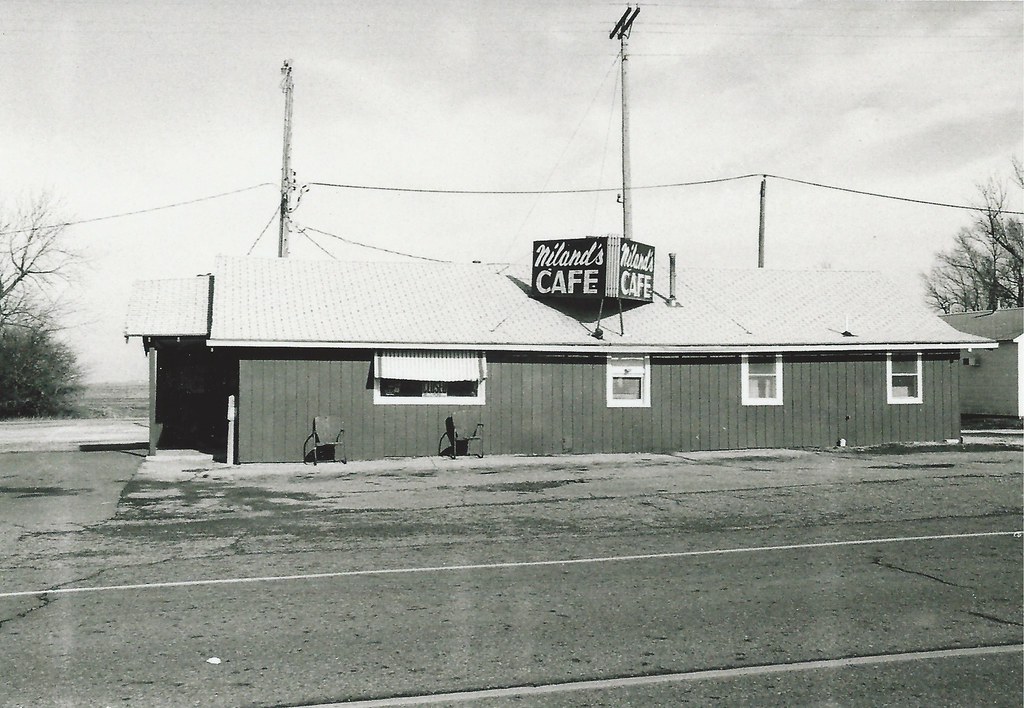 Colo, Iowa, Niland's Cafe Photo taken in late 1980s. Flickr
