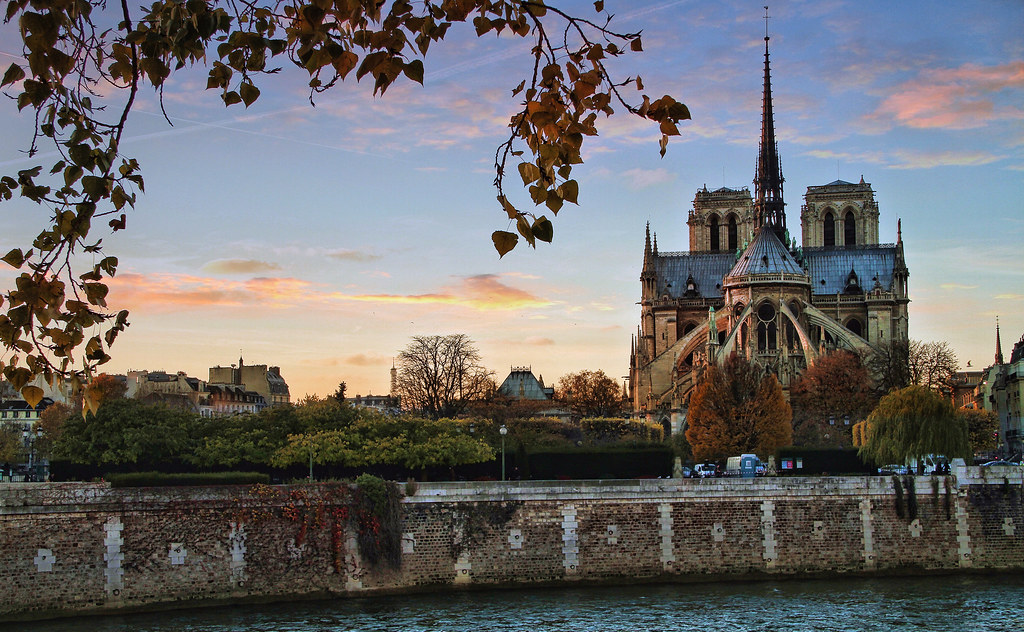 Place Louis Aragon. Quai de Bourbon. Raúl M. Menacho Flickr