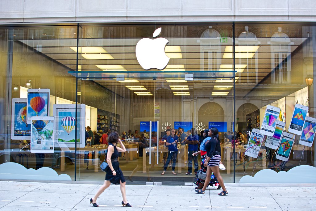 Apple Store Center City Philadelphia Apple Store on Walnut… Flickr