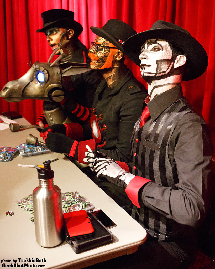 The Spine Steam Powered Giraffe