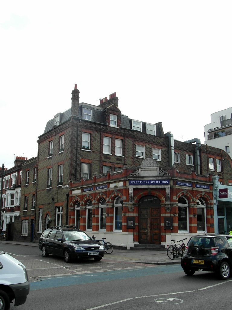 Clapham High Street Clapham High Street, Clapham Reading Tom Flickr